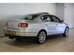 Volkswagen Passat 1.4 TSI Comfortline   leer navi schuif kanteldak lmv