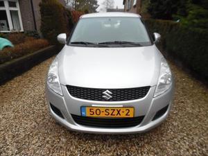 Suzuki Swift 1.2 COMFORT Zeer goed onderhouden auto.