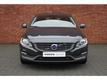 Volvo V60 T3 MOMENTUM