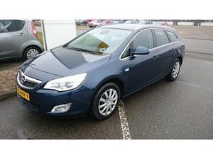 Opel Astra Sports Tourer 1.4 TURBO COSMO