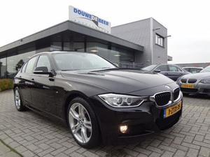 BMW 3-serie 318d 318 d M-Sportpakket Leer Schuifdak Navi