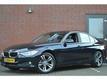 BMW 3-serie 320D EFFICIENTDYNAMICS Xenon Navigatie PDC