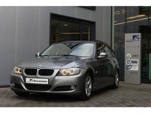 BMW 3-serie Touring 320D EDE LUXURY LINE Navigatie   Leder .