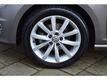 Volkswagen Golf 1.2 TSI 110 pk 5 deurs HIGHLINE Navigatie PDC Climatronic 17 inch LM velgen