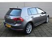 Volkswagen Golf 1.2 TSI 110 pk 5 deurs HIGHLINE Navigatie PDC Climatronic 17 inch LM velgen