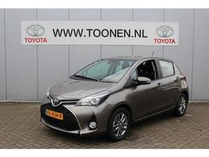 Toyota Yaris 1.3 VVT-I TREND Automaat Navigatie, Parkeercamera, Safety Pack