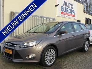 Ford Focus Wagon 1.6 ECOBOOST LEASE TITANIUM 150 PK Zwart Leer Navi