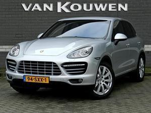 Porsche Cayenne TURBO 4.8 V8 TIPTRONIC S NL-Auto