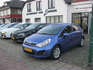 Kia Rio 1.2 CVVT Plus Pack, Airco, Electr.ramen, Start stop systeem, Bumpers en spiegels in kleur.