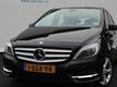 Mercedes-Benz B-klasse 180 Ambition Aut.7  Lederen interieur  Full map navigatie  Bi-Xenon  Trekhaak  Pdc voor-achter  Tel.