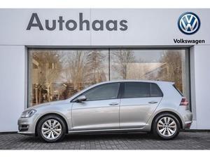 Volkswagen Golf 1.0 TSI 5-Drs. Connected Series *Nav Camera ECC*