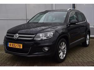 Volkswagen Tiguan 1.4 TSI 122 PK SPORT&STYLE NAVI   CLIMA   TREKHAAK   PDC   CRUISE