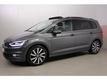 Volkswagen Touran 1.4 TSI 150pk Highline 7P |Xenon|Panoramadak|Navigatie|Stoelverwarming|Wegklapbare Trekhaak|Parkeers