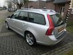 Volvo V50 1.6 D2 R-Design 115 PK 6 -Bak Leer 17 inch Lmv Pdc enz.