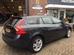 Volvo V60 1.6 T3 MOMENTUM 150PK NAVI-ECC-LEDER-LMV-PDC-CHROOM-CRUISE CONTROL 2e Pinksterdag Geopend!!