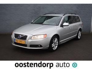 Volvo V70 D2 MOMENTUM Navi   Leer   Trekhaak   Family line