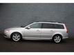 Volvo V70 D2 MOMENTUM Navi   Leer   Trekhaak   Family line