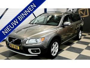 Volvo XC70 bjr 2008 2.4 D5 AWD 136kW 185pk Aut6 SUMMUM PROF CLIMA   CRUISE   ADAPT.BI-XENON   NAVI RTI   KEYLES