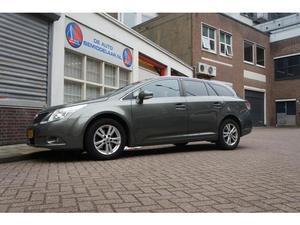 Toyota Avensis Wagon 1.8 VVTI DYNAMIC