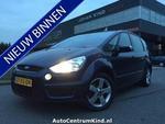 Ford S-MAX 2.0-16V Mooie volle 6 persoons hoge auto