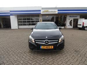 Mercedes-Benz A-klasse 180 AMBITION Urban 7-DCT  NAV PDC 17`LMV