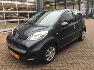 Peugeot 107 1.0-12V Sublime