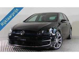 Volkswagen Golf 1.4 TSI 204PK GTE | Navigatie | Leder | Xenon | ACC | Panoramadak | 19 Inch | Verlaagd