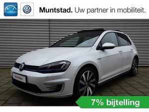 Volkswagen Golf 1.4 TSI 204 pk DSG Automaat GTE Schuif kanteldak Navigatie LED 18 inch LM velgen