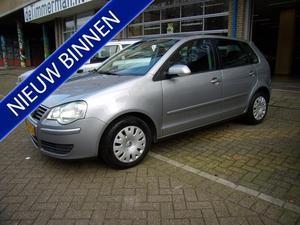 Volkswagen Polo 1.4 16v Optive