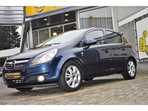 Opel Corsa 1.2-16V `111` EDITION automaat