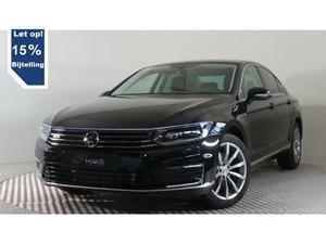 Volkswagen Passat 1.4 TSI GTE CONNECTED SERIES PLUS *Led Plus* Panodak* 18`LMV 15% Bijtelling