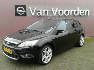 Ford Focus 1.8 92KW 5D Titanium