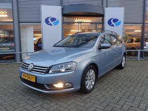 Volkswagen Passat Variant 1.6 TDI COMFORTLINE BLUEMOTION EL. TREKHAAK PDC V A LMV 16