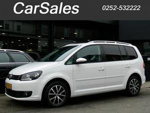 Volkswagen Touran 1.6 TDI HIGHLINE AUT7 DSG 7PERSOONS NAVI AIRCO LMV PDC