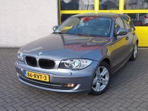 BMW 1-serie 118I 145PK 5drs EFFDYN. ED. BUSINESS LINE ULTIMATE EDITION BJ2011 VOL-Leder Xenon ECC LMV