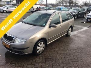 Skoda Fabia 1.4 16v Spirit   Airco Cruise