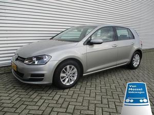 Volkswagen Golf 1.6TDI 110pk 5-Deurs TRENDLINE BLUEM.