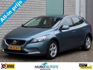 Volvo V40 1.6 T3 MOMENTUM Leder FM-Navi Camera