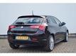 Alfa Romeo Giulietta 1.6 JTDM DISTINCTIVE NAVI PANODAK LEER 18INCH