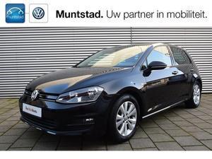 Volkswagen Golf 1.0 TSI 115 pk 5 deurs HIGHLINE Navigatie Climatronic PDC 15 inch LM velgen