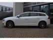 Volvo V60 2.4 D6 AWD Plug-in Hybrid Summum 7% bijtelling   EX BTW    Navi   Schuifdak   Leder