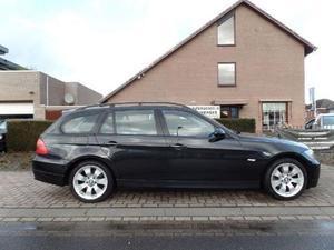 BMW 3-serie Touring 318D CLIMA,PDC,CRUISE,DEALER ONDERHOUDEN Inruil Mog.