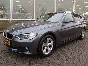 BMW 3-serie Touring 320D AUT8 HIGH EX.   PANORAMA   ADAPTIVE CRUISE   NAVI PRO