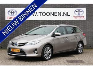 Toyota Auris TS 1.8 Hybrid Executive Navigatie parkeersensoren