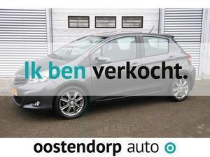 Toyota Yaris 1.3 CVT automaat DYNAMIC   navigatie