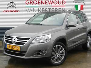 Volkswagen Tiguan 1.4 TSI SPORT&STYLE 4MOTION | Lm velgen | Airco | RIJKLAAR PRIJS!!