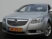 Opel Insignia 2.0T 220pk Sport  Bi-xenon  Full map navigatie  Sportstoelen  18` Lmv  Climate control  Pdc v a  Cru