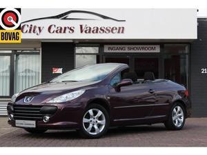 Peugeot 307 CC 1.6-16V 109 PK NAVIGATIE CLIMATE CTR PAKEERHULP ACHTER SPORTPAKKET LMV 16 INCH DEALER ONDERHOUDEN