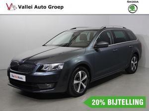 Skoda Octavia Combi 1.6 TDI 110Pk Greentech Ambition |Navigatie|Parkeersensoren|Stoelverwarming|Privacy Glas|16``