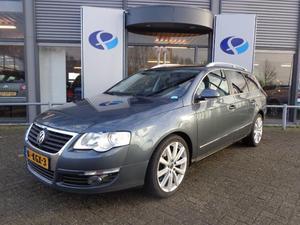 Volkswagen Passat Variant 1.4 TSI COMFORTLINE BLUEMOTION AUTOMAAT TREKHAAK AIRCO NAVI